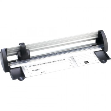 Avery A4CT A4 Compact Trimmer Avery A4CT A4 Compact Trimmer